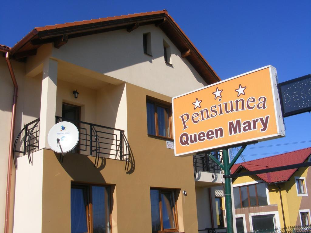 Pensiunea Queen Mary Sanpetru Ngoại thất bức ảnh